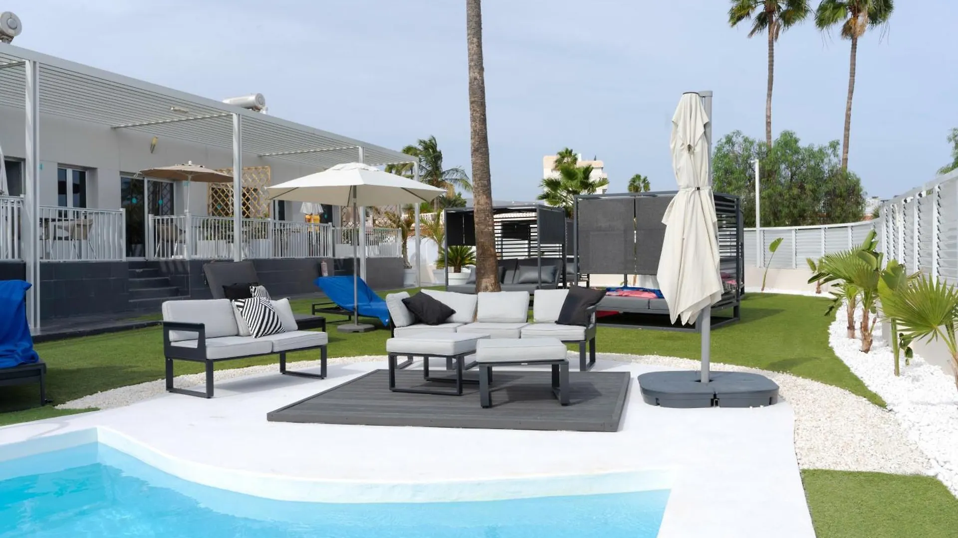 Tajinaste Beach Gay Men Only Apartment Playa del Ingles