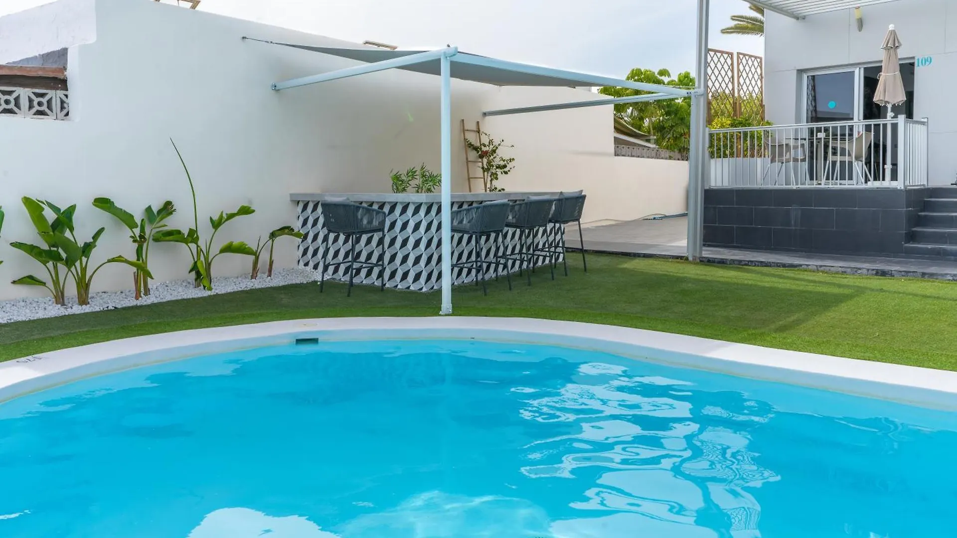 Tajinaste Beach Gay Men Only Apartment Playa del Ingles